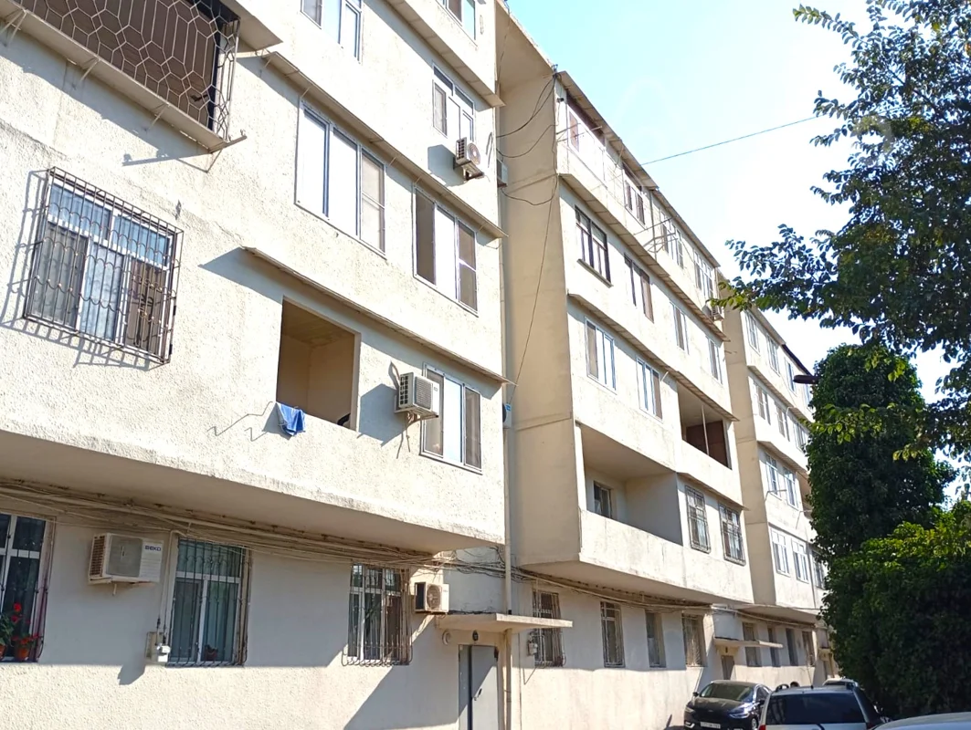 3 otaqlı mənzil, 80 m², Bakıxanov(Razin)qəs.C.Şalıyev küç — Bakı