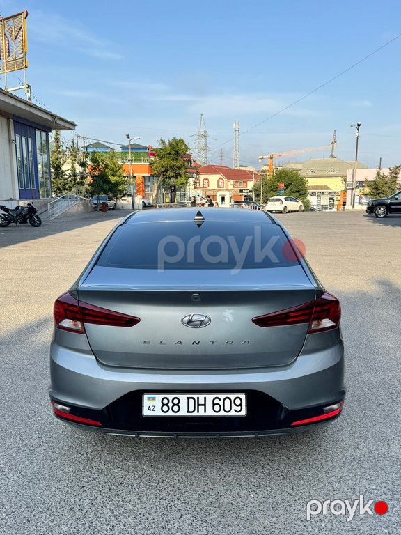 Hyundai Elantra, 1.8 L, 2018 il, 91 733 km — Avtomobillər, Bakı (2)