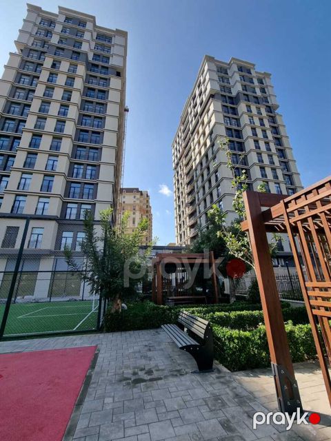Satılır 4 otaqlı yeni tikili 176.5 m² — Bakı