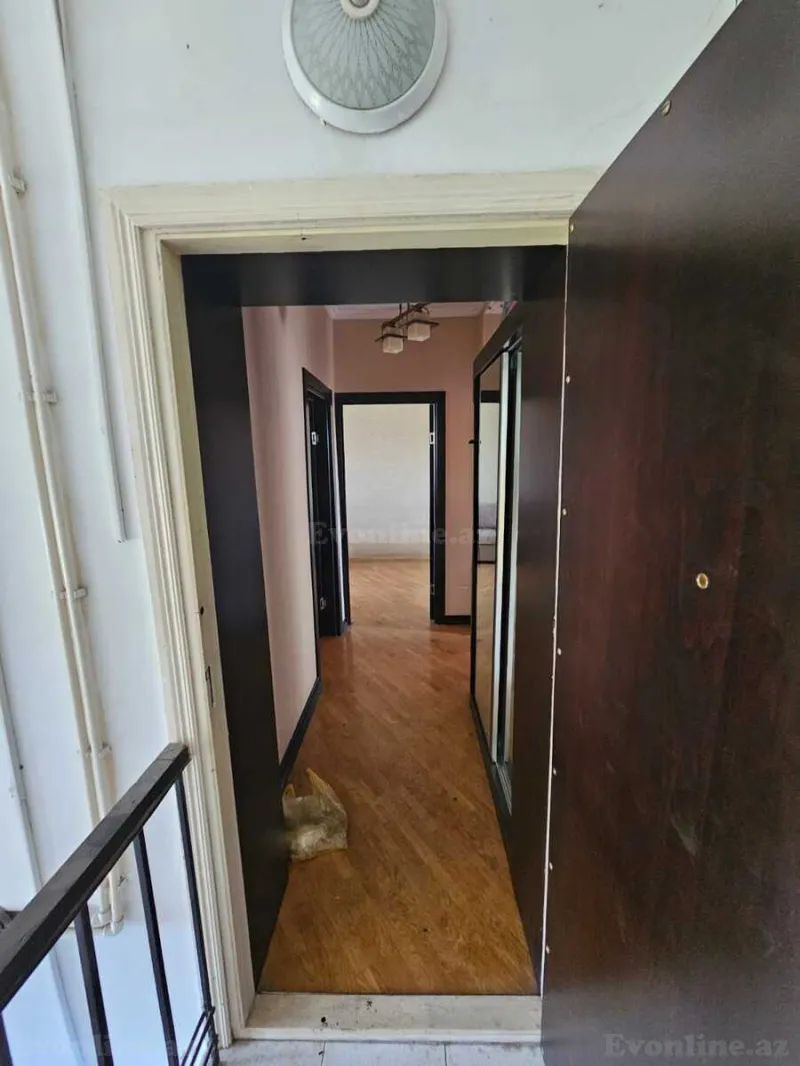 Kirayə verilir 3 otaqlı Mənzil Köhnə tikili 75 m² Bakı, Binəqədi r., Azadlıq prospekti m., 8-ci mikrorayon — Mənzil, Bakı (5)