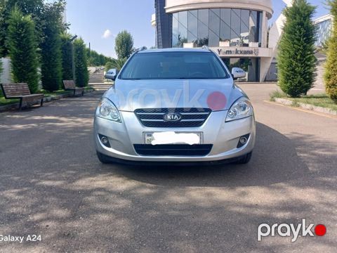 Kia Ceed SW, 1.6 L, 2008 il, 338 245 km — Tovuz