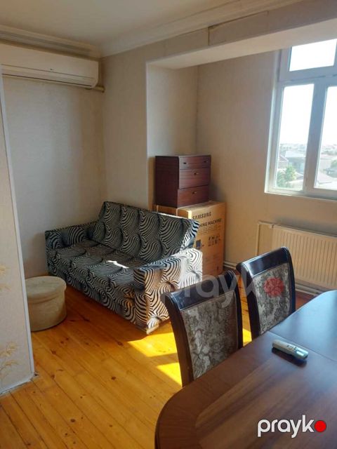 2-otaqlı mənzil, Polad Həşimov küç., 62 m² — Bakı