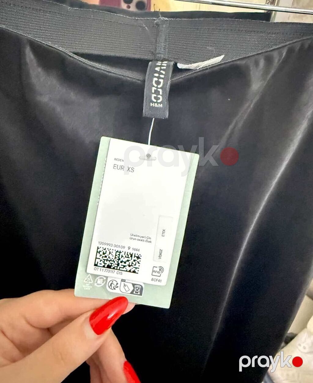 H&M – Qara midi ətək - Model: Midi Etek (şəkildəki H&M — Şəxsi əşyalar, Bakı (4)