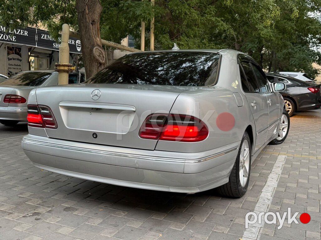 Mercedes E 270, 2.7 L, 2000 il, 570 000 km — Avtomobillər, Bakı (9)