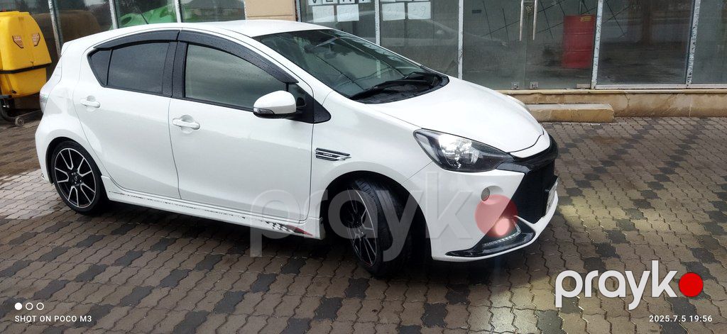 Toyota Aqua, 1.5 L, 0.9 kWh, 2014 il, 160 000 km — Avtomobillər, Gəncə (3)