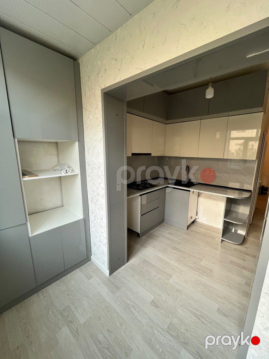 Satılır 2 otaqlı köhnə tikili 60 m² — Mənzil, Bakı (2)