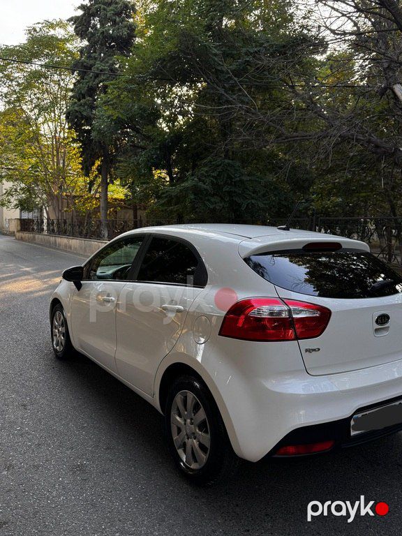Kia Rio, 1.6 L, 2012 il, 166 000 km — Avtomobillər, Bakı (2)