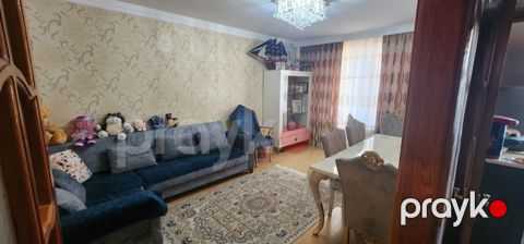 Satılır 3 otaqlı köhnə tikili 70 m² — Bakı