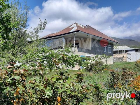Satılır 4 otaqlı Həyət evi / Villa, 500 m², Şəki — Şəki
