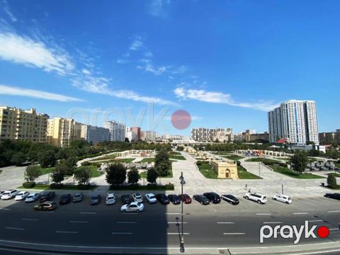 Satılır obyekt 390 m² — Bakı