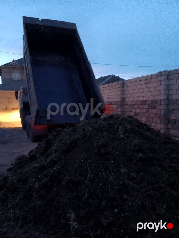 Qara torpaq və peyin — Dacha və bağ, İsmayıllı (7)