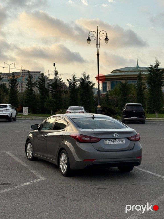 Hyundai Elantra, 1.8 L, 2014 il, 273 588 km — Avtomobillər, Sumqayıt (8)