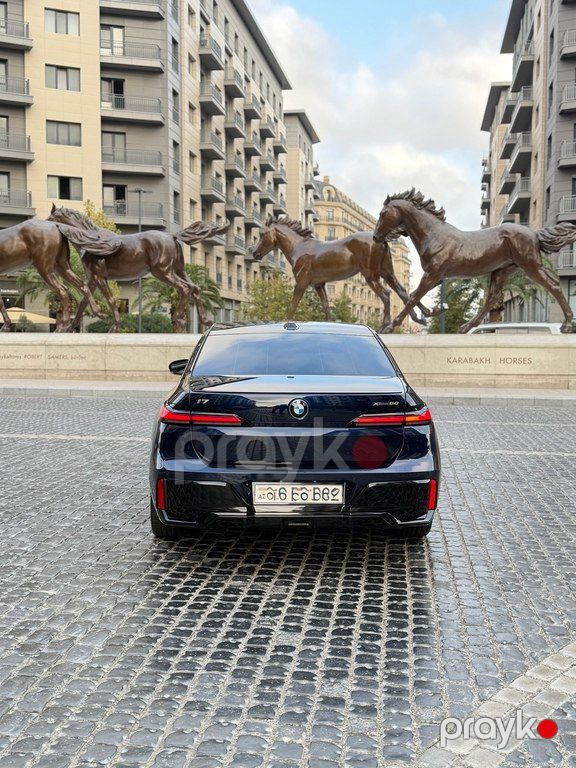 BMW i7, 105.7 kWh, 2023 il, 30 000 km — Avtomobillər, Bakı (7)