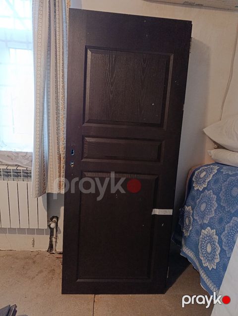 Qapılar — Bakı