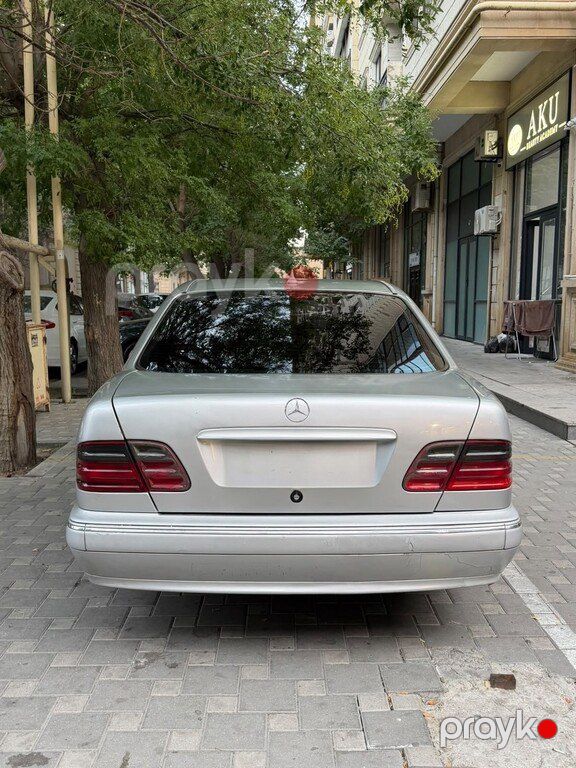 Mercedes E 270, 2.7 L, 2000 il, 570 000 km — Avtomobillər, Bakı (10)
