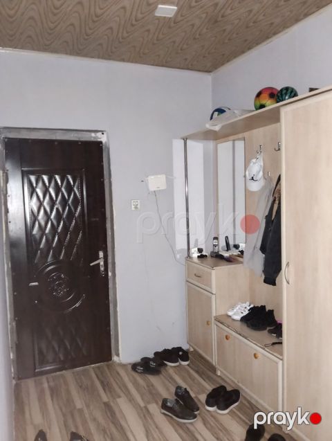 Satılır 3 otaqlı köhnə tikili 85 m² — Bakı