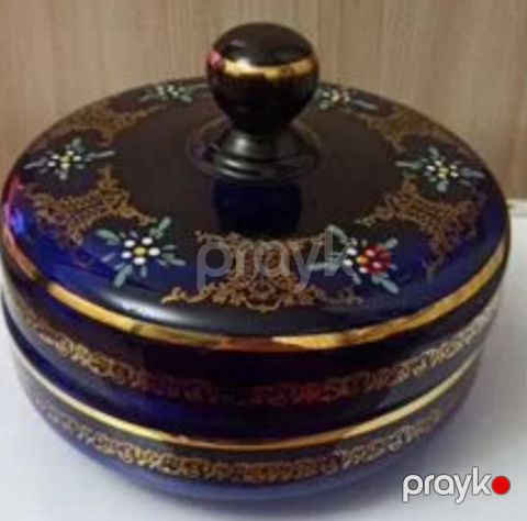 Konfet qabı Bohemia — Bakı