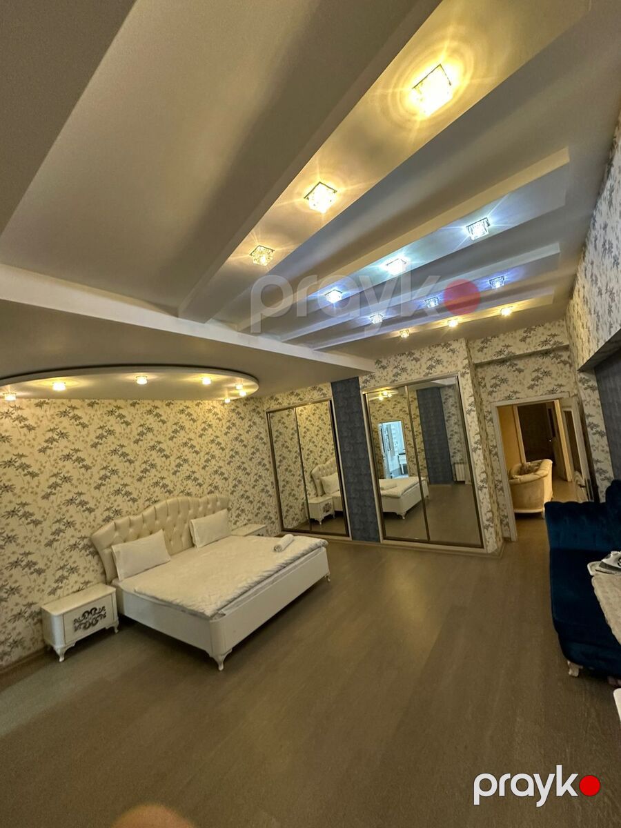 Satılır 4 otaqlı yeni tikili 176 m² — Mənzil, Bakı (2)
