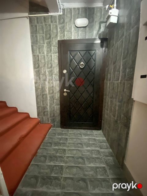 Satılır 3 otaqlı köhnə tikili 66 m² — Bakı