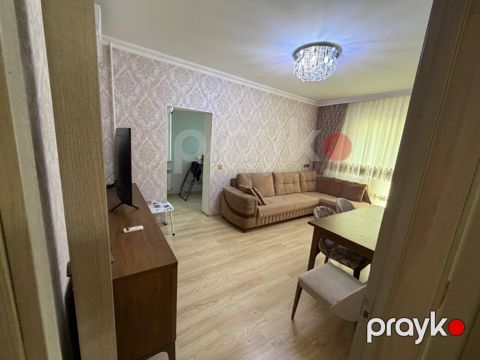 Satılır 2 otaqlı köhnə tikili 70 m² — Bakı