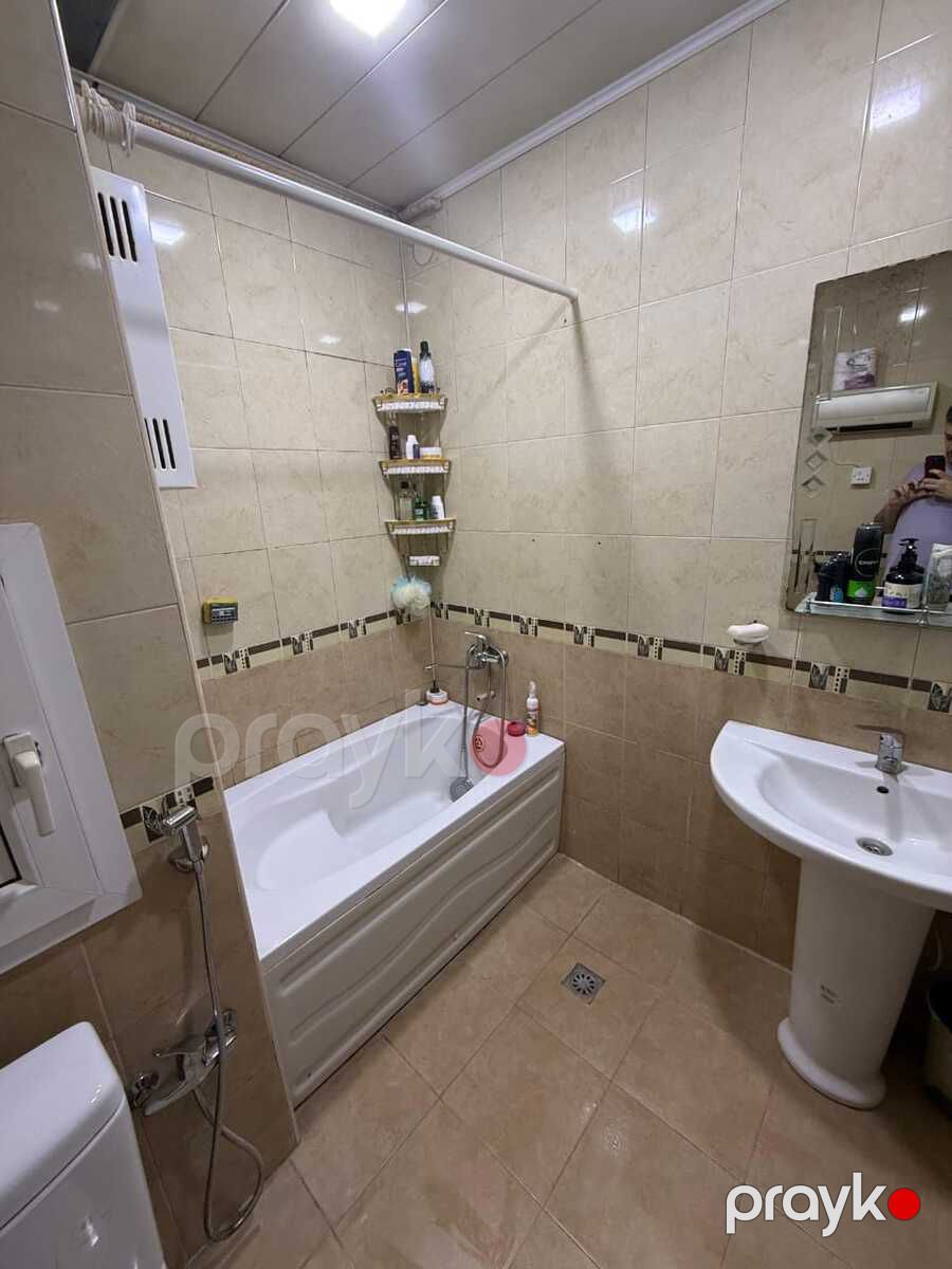 Satılır 4 otaqlı köhnə tikili 110 m² — Mənzil, Bakı (12)