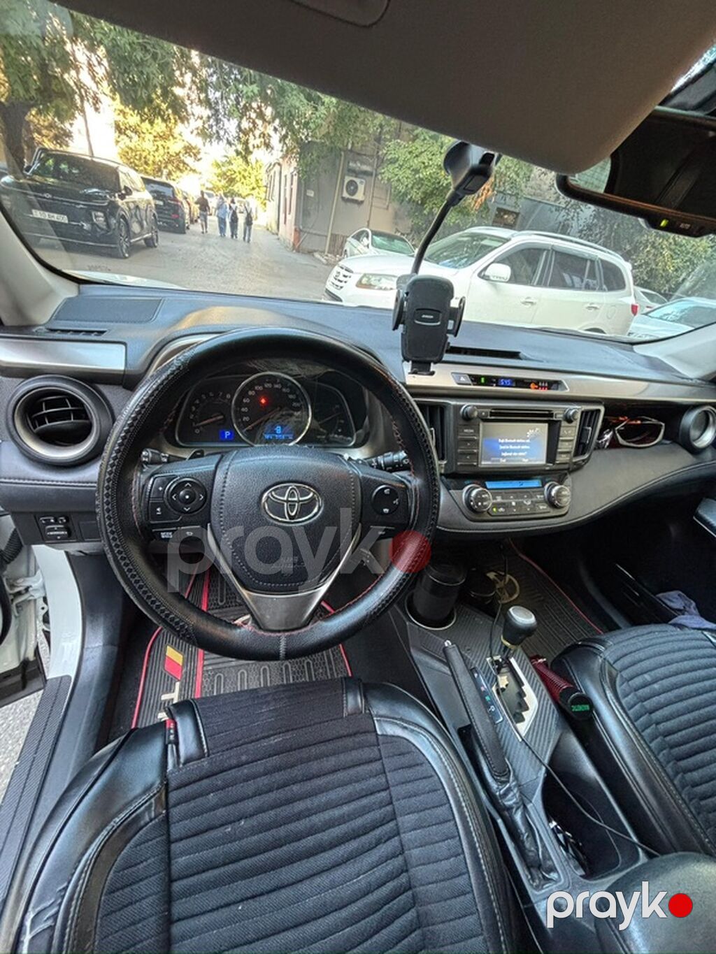 Toyota RAV4: 2 l Krossover — Avtomobillər, Masazır (2)