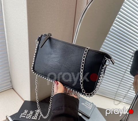 Luira.bags səhifəsində video şəkilləri var TAM Yenidir yeni biznesdir — Bakı