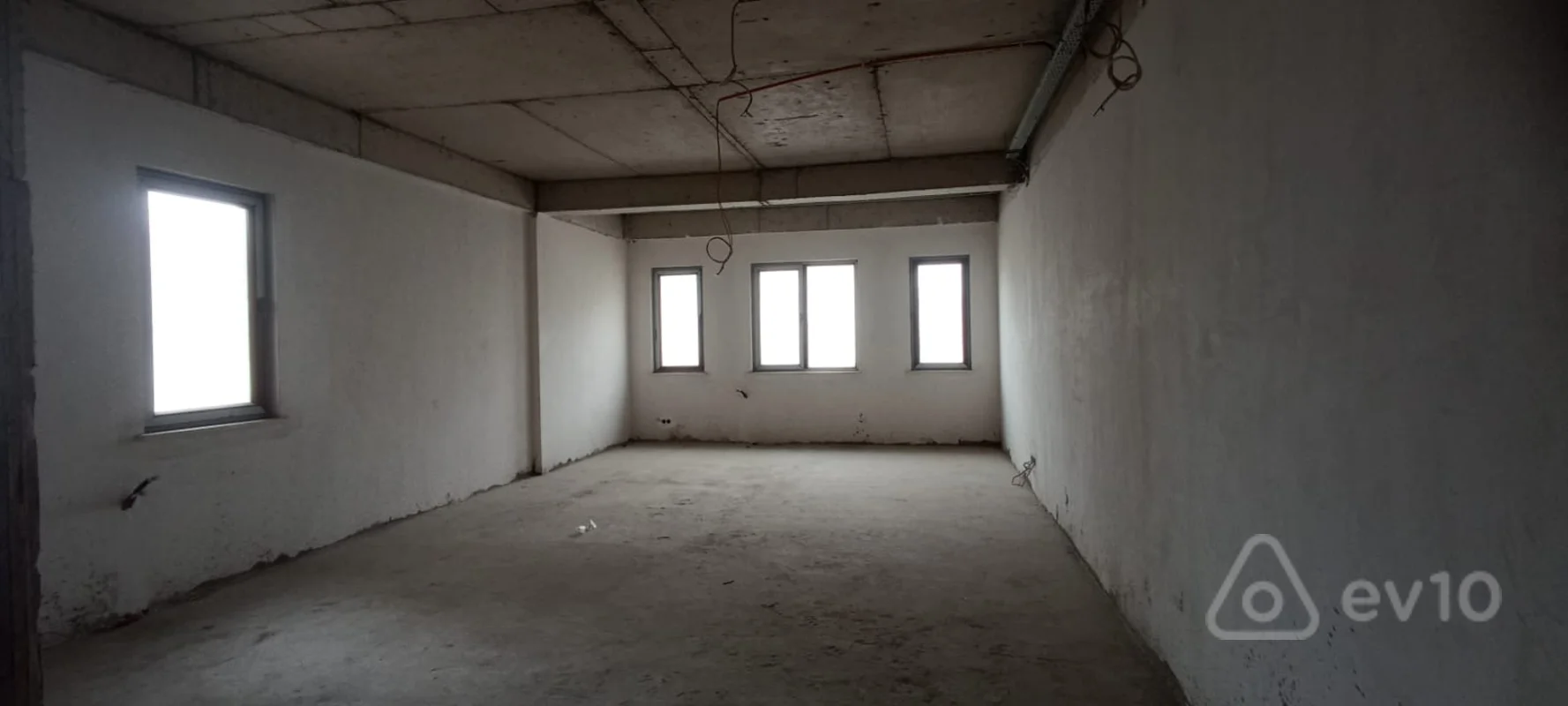 5 otaqlı mənzil, 305 m², Bakixanov kucesi — Mənzil, Bakı (3)