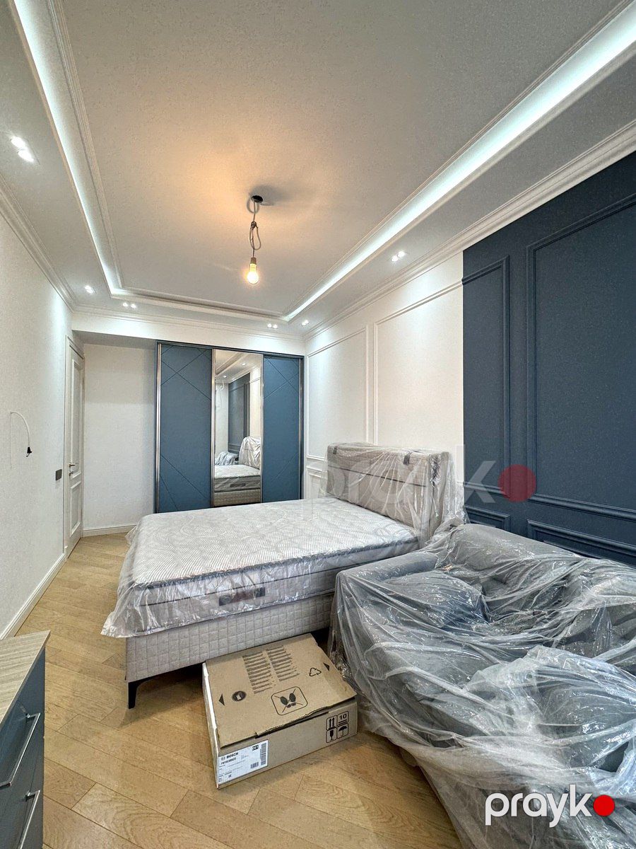 Satılır 5 otaqlı yeni tikili 235 m² — Mənzil, Bakı (11)