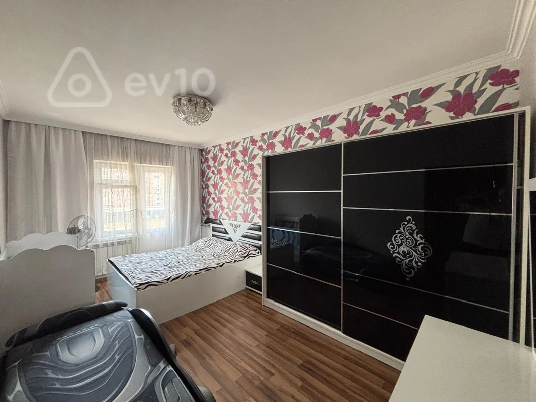 4 otaqlı mənzil, 110 m², Y/Yasamal E.Ehmedov 26 — Mənzil, Bakı (6)
