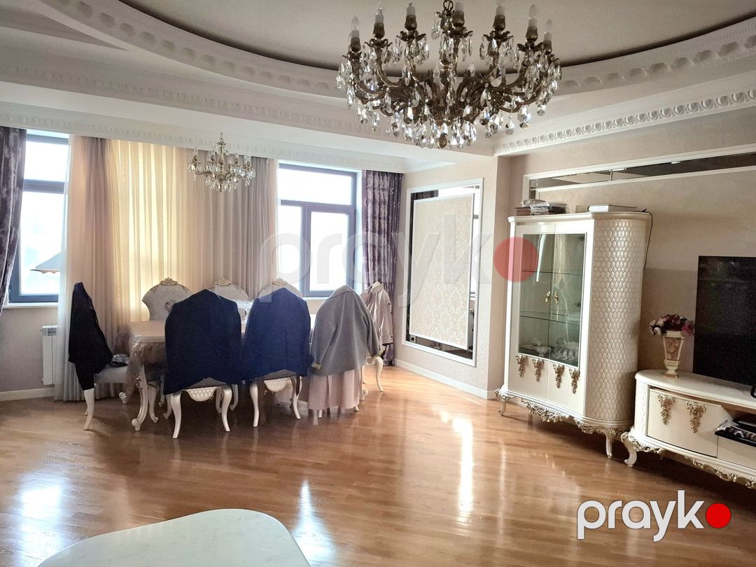 Satılır 4 otaqlı yeni tikili 217 m² — Mənzil, Bakı (10)
