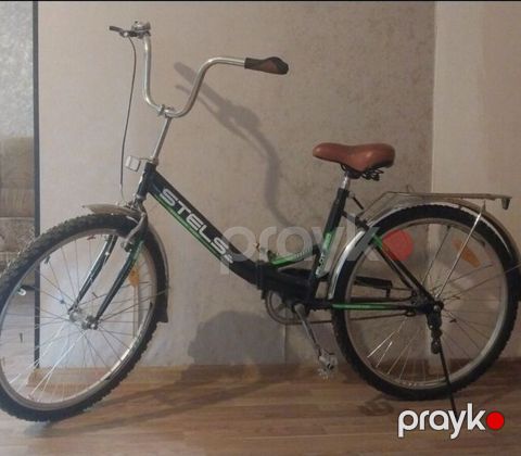 Stels Pilot şəhər/komfort velosipedi - Rəng: qara-yaşıl loqo yazıları — Digah