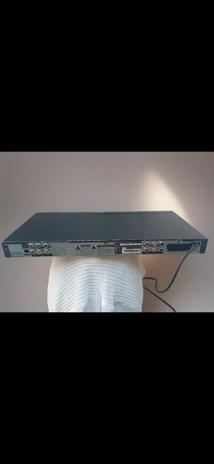 DVD pleyer Samsung DVD-K320 — Elektronika (3)