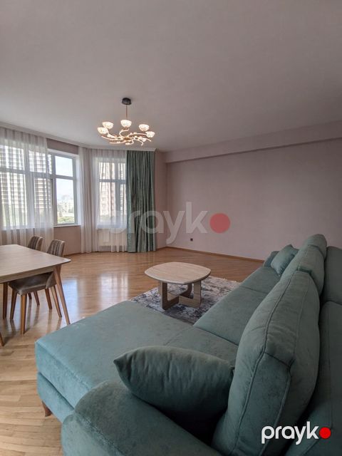 İcarəyə verilir 2 otaqlı yeni tikili 110 m² — Bakı