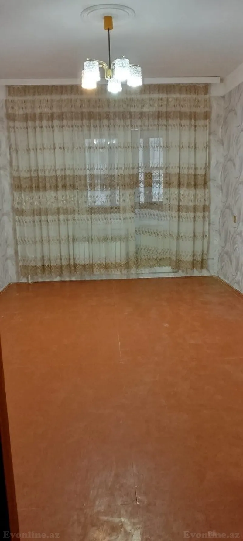 Satılır 2 otaqlı Mənzil Köhnə tikili 45 m² Bakı, Yasamal r., İnşaatçılar m — Bakı