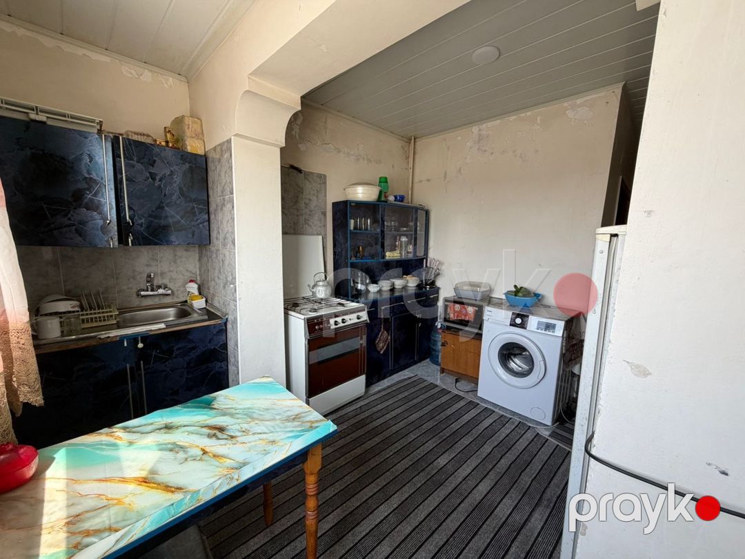 Satılır 2 otaqlı köhnə tikili 65 m² — Mənzil, Bakı (10)