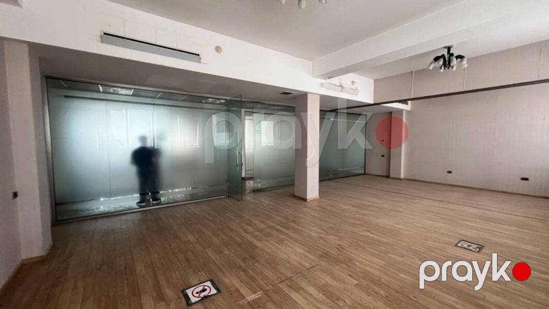 İcarəyə verilir 10 otaqlı ofis 500 m² — Ofis, Bakı (2)