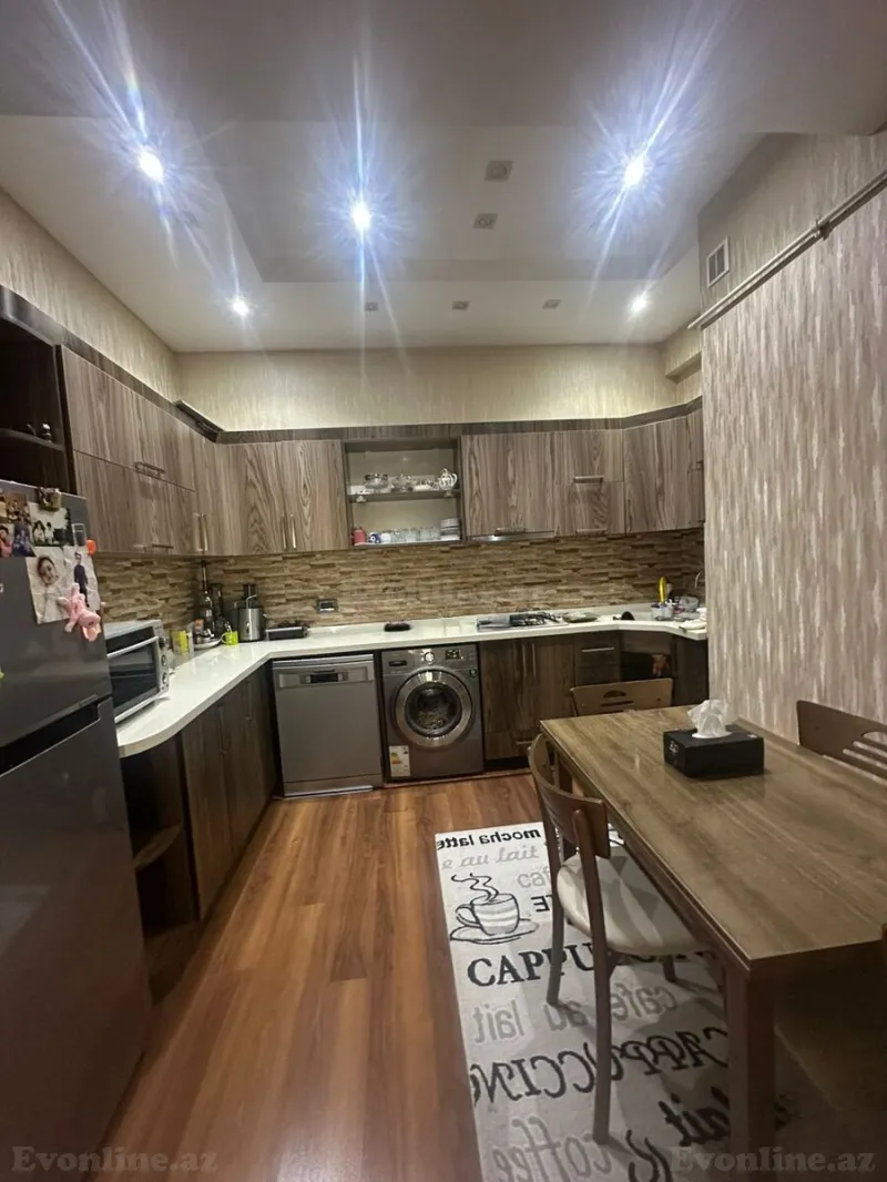 Satılır 3 otaqlı Mənzil Yeni tikili 102 m² Bakı, Binəqədi r., Nəsimi m., 8-ci mikrorayon — Mənzil, Bakı (8)