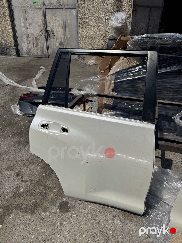 "Toyota Prado 2015" qapısı — Ehtiyat hissələri və aksesuarlar, Bakı (2)