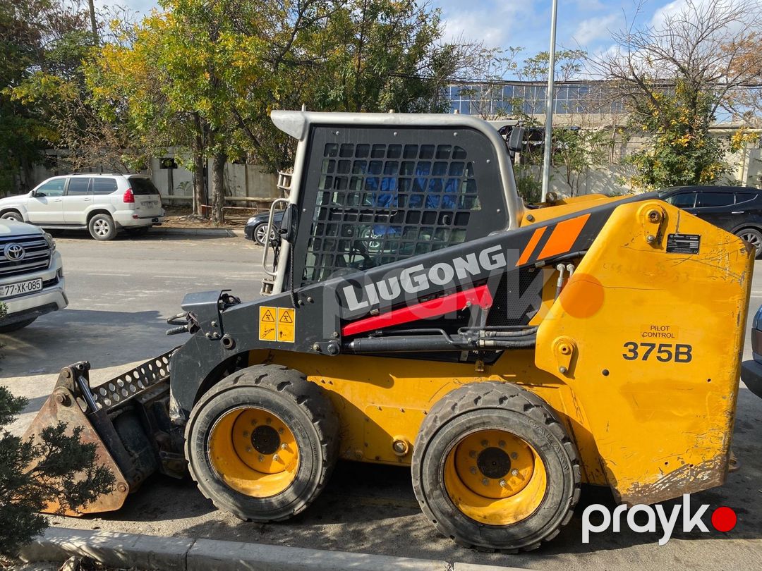 Mini yükləyici və bobcat icarəsi — Avtomobil icarəsi, Bakı (3)