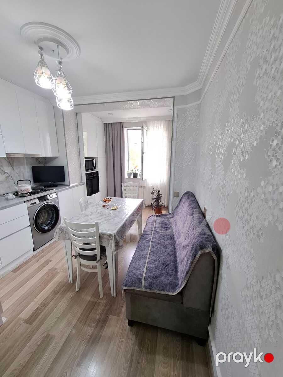 Satılır 2 otaqlı köhnə tikili 48 m² — Mənzil, Bakı (5)