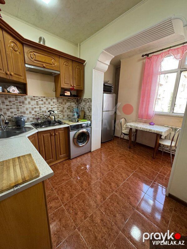 Yasamal rayonunda 4 otaqlı Köhnə tikili Satılır, 110 m² — Mənzil, Bakı (6)