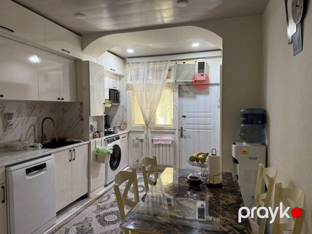 Satılır 4 otaqlı köhnə tikili 90 m² — Mənzil, Bakı (8)