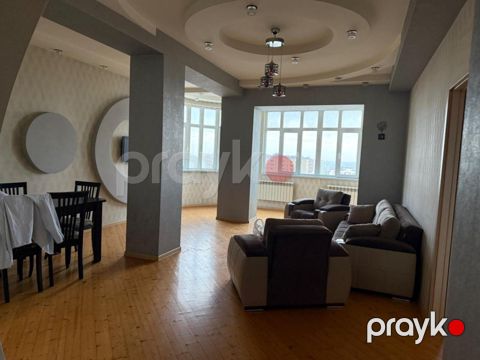 3-otaqlı yeni tikili, İnşaatçılar m., 130 m² — Bakı