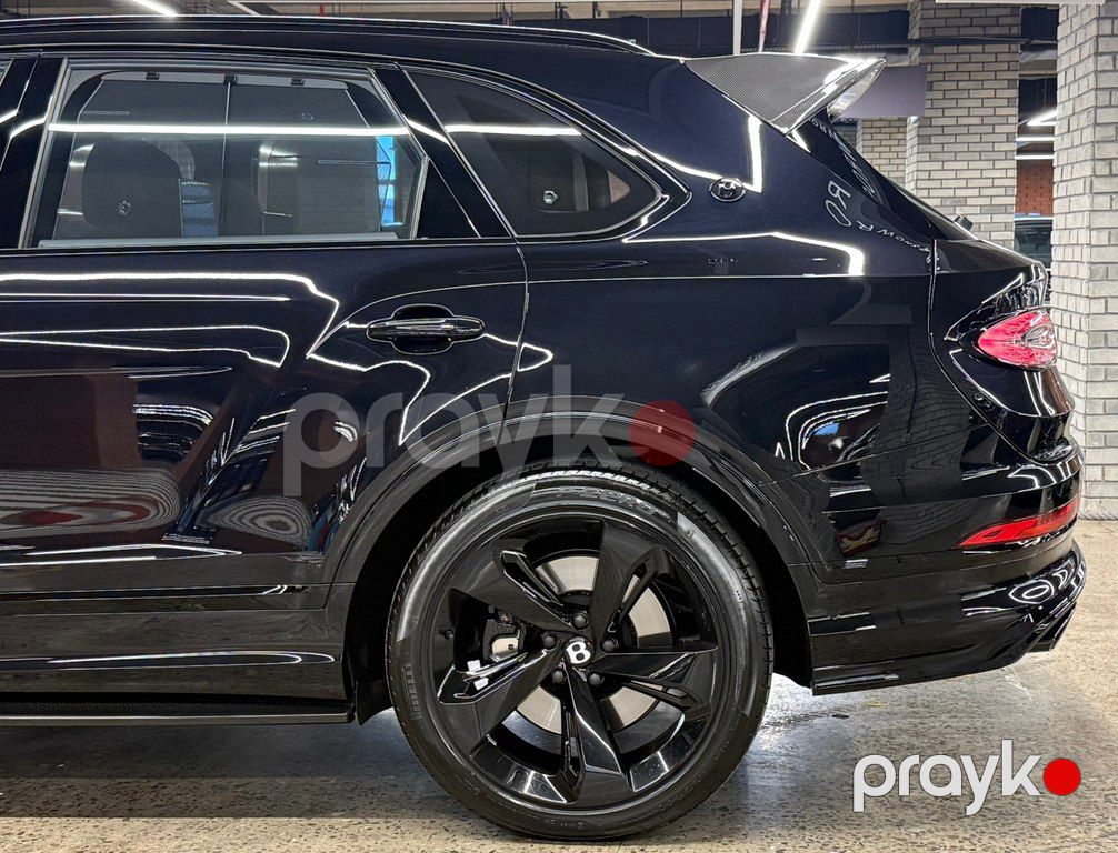 Bentley Bentayga, 4.0 L, 2023 il, 10 000 km — Avtomobillər, Bakı (10)