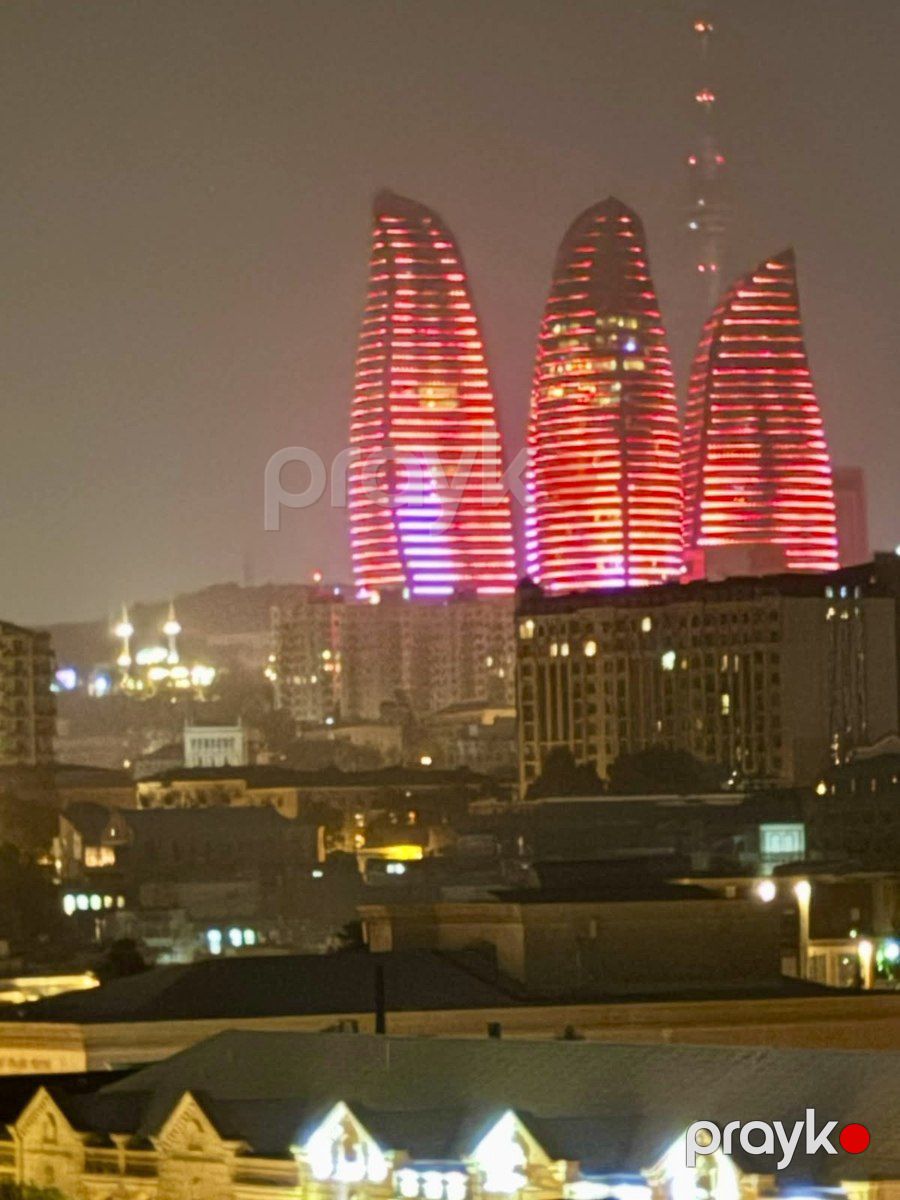 Satılır 5 otaqlı yeni tikili 200 m² — Mənzil, Bakı (12)