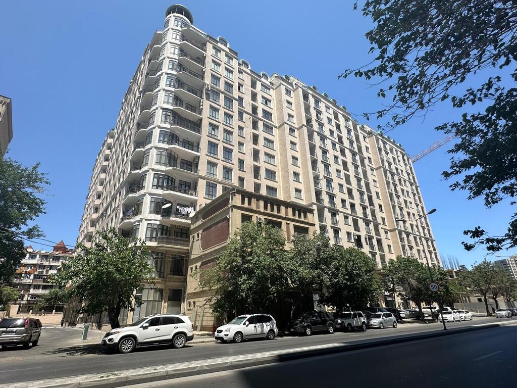 Satılır 4 otaqlı yeni tikili 167.6 m² — Mənzil, Bakı (4)