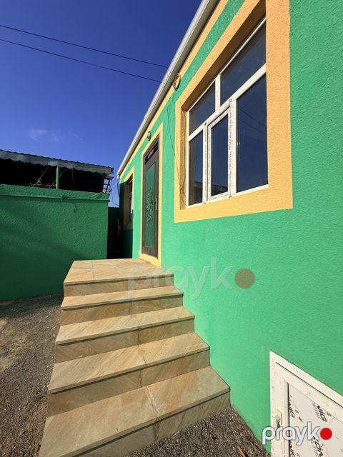 Satılır 3 otaqlı həyət evi/bağ evi 90 m² — Bakı