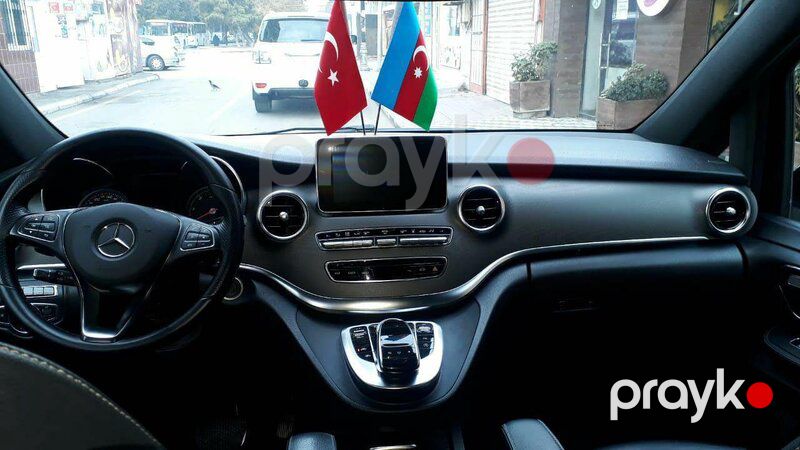 Mercedes Viano — Minik avtomobili icarəsi, Bakı (3)