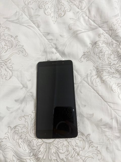 Xiaomi Redmi 3 Silver 16GB/2GB — Bakı